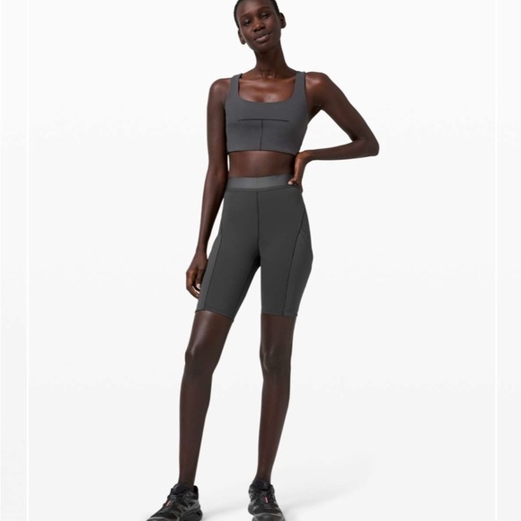 Lululemon Esker Short *lululemon lab Graphite Grey Sz 6 - Picture 1 of 9